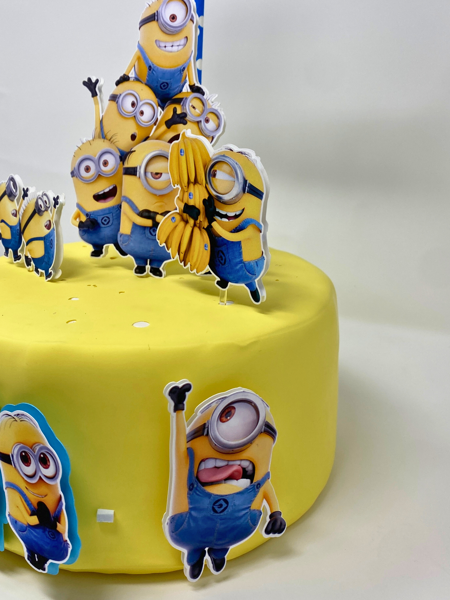 Minions Cake Topper